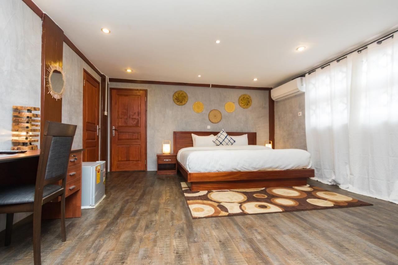 The Palms At Prampram Villa Екстериор снимка