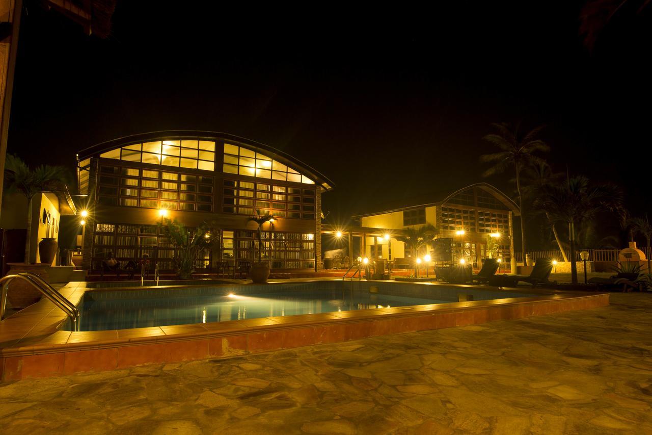 The Palms At Prampram Villa Екстериор снимка